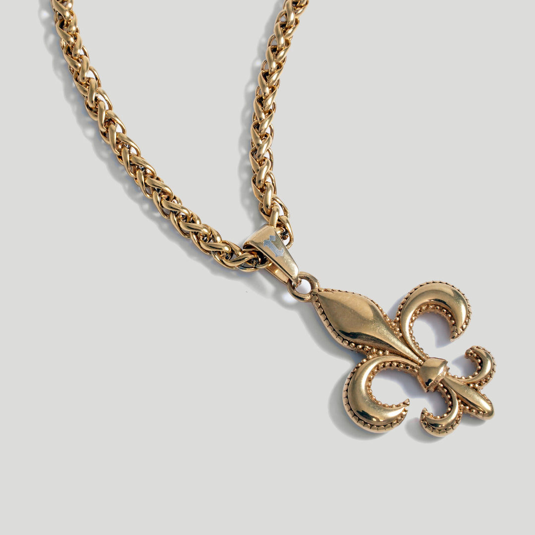 Fleur De Lis Pendant (Gold)