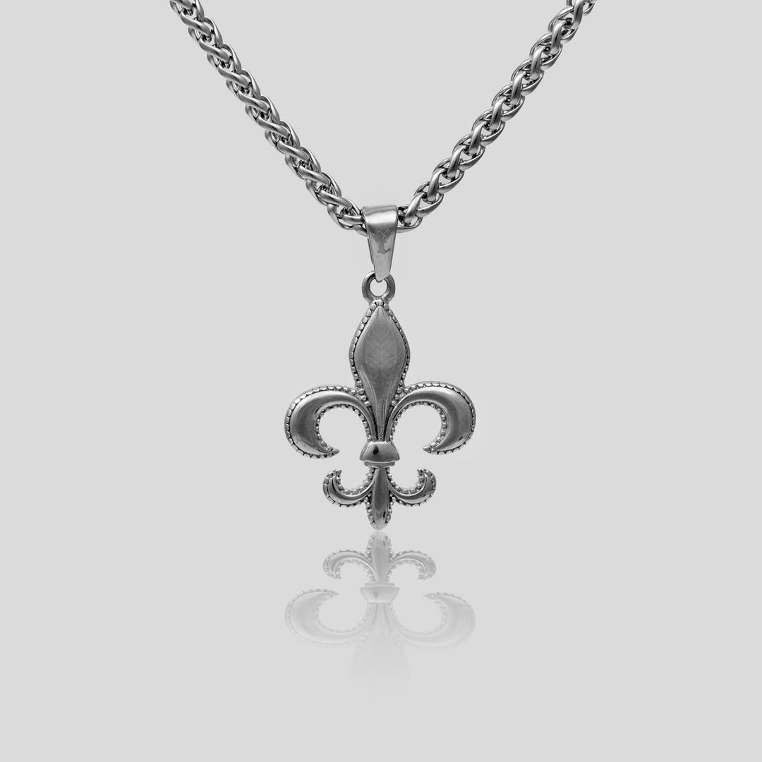 Fleur De Lis Pendant (Silver)