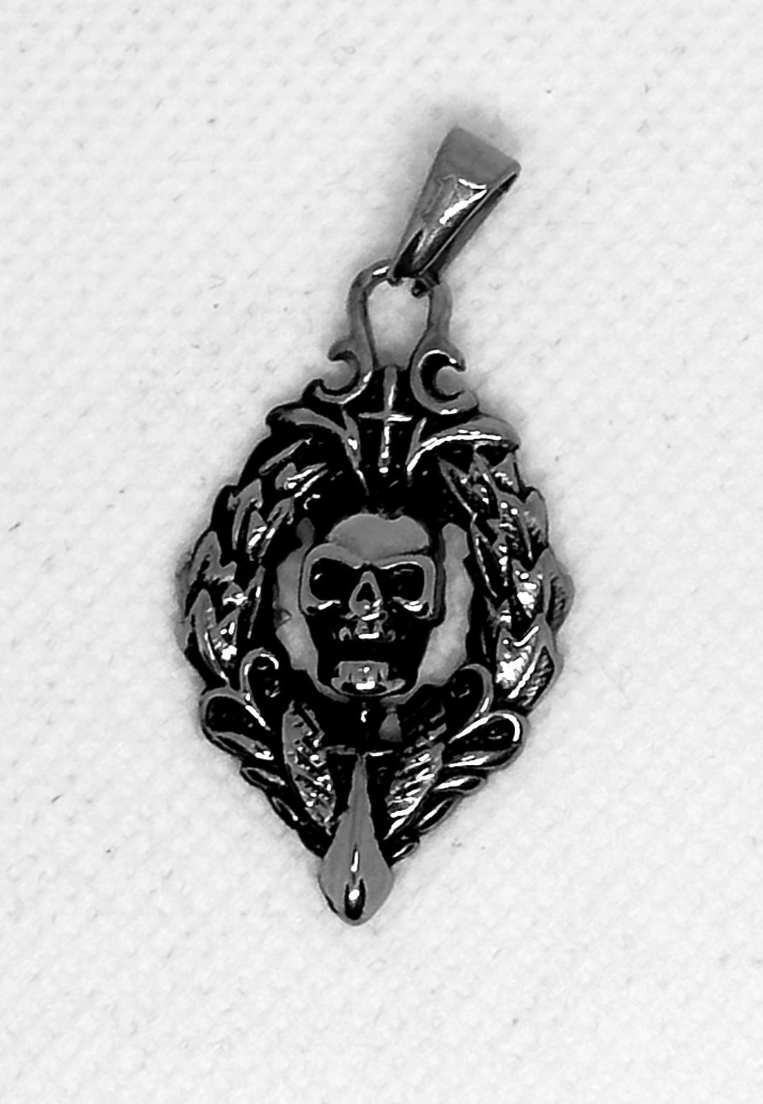 Gothic Skull II Pendant