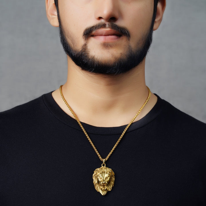 Lion Pendant (Gold)