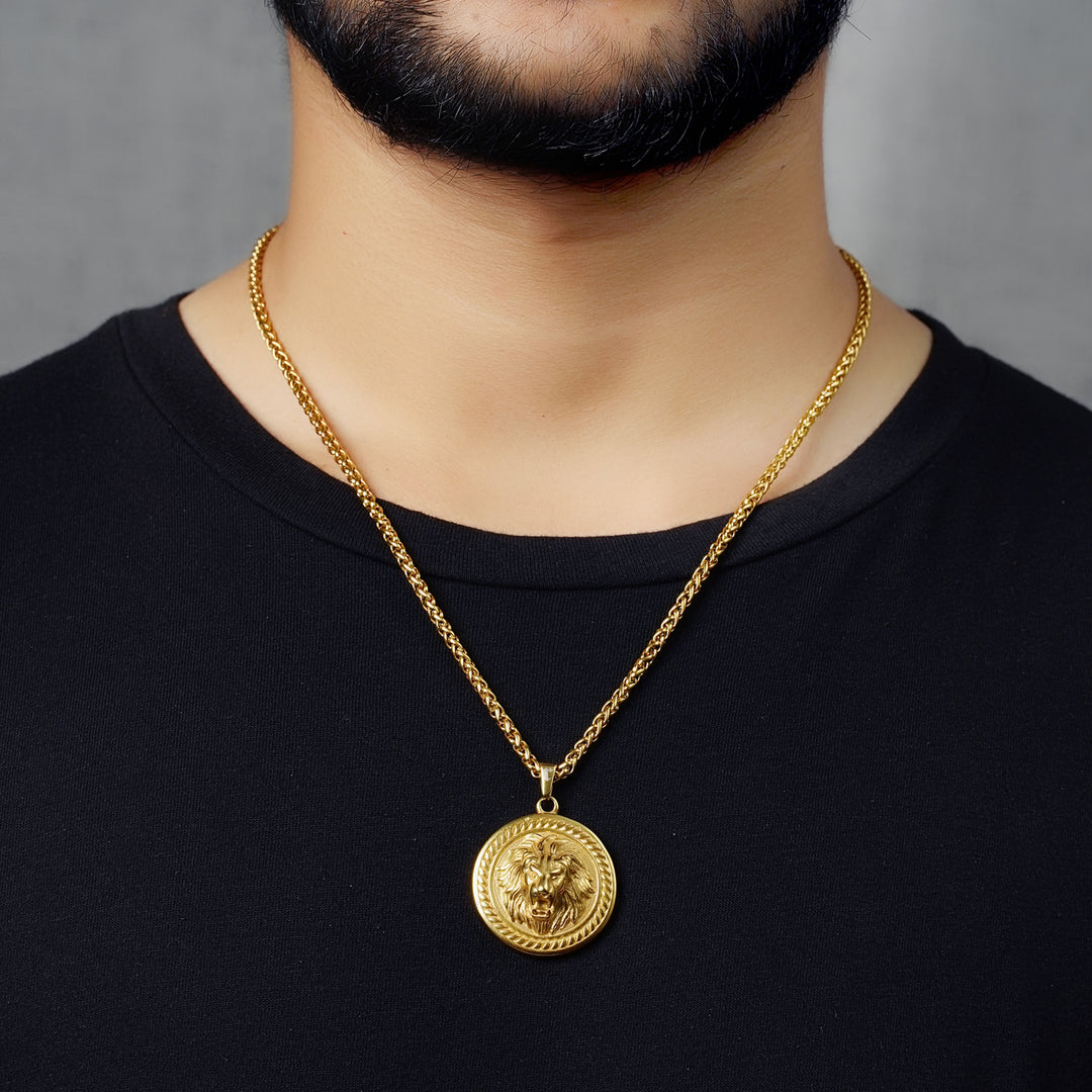 Lion III Pendant (Gold)