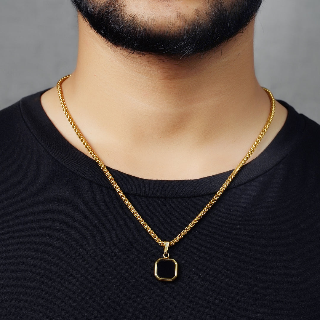 Onyx Pendant (Gold)