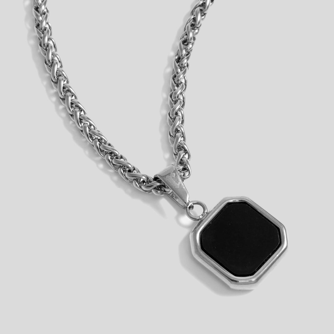 Onyx Pendant (Silver)