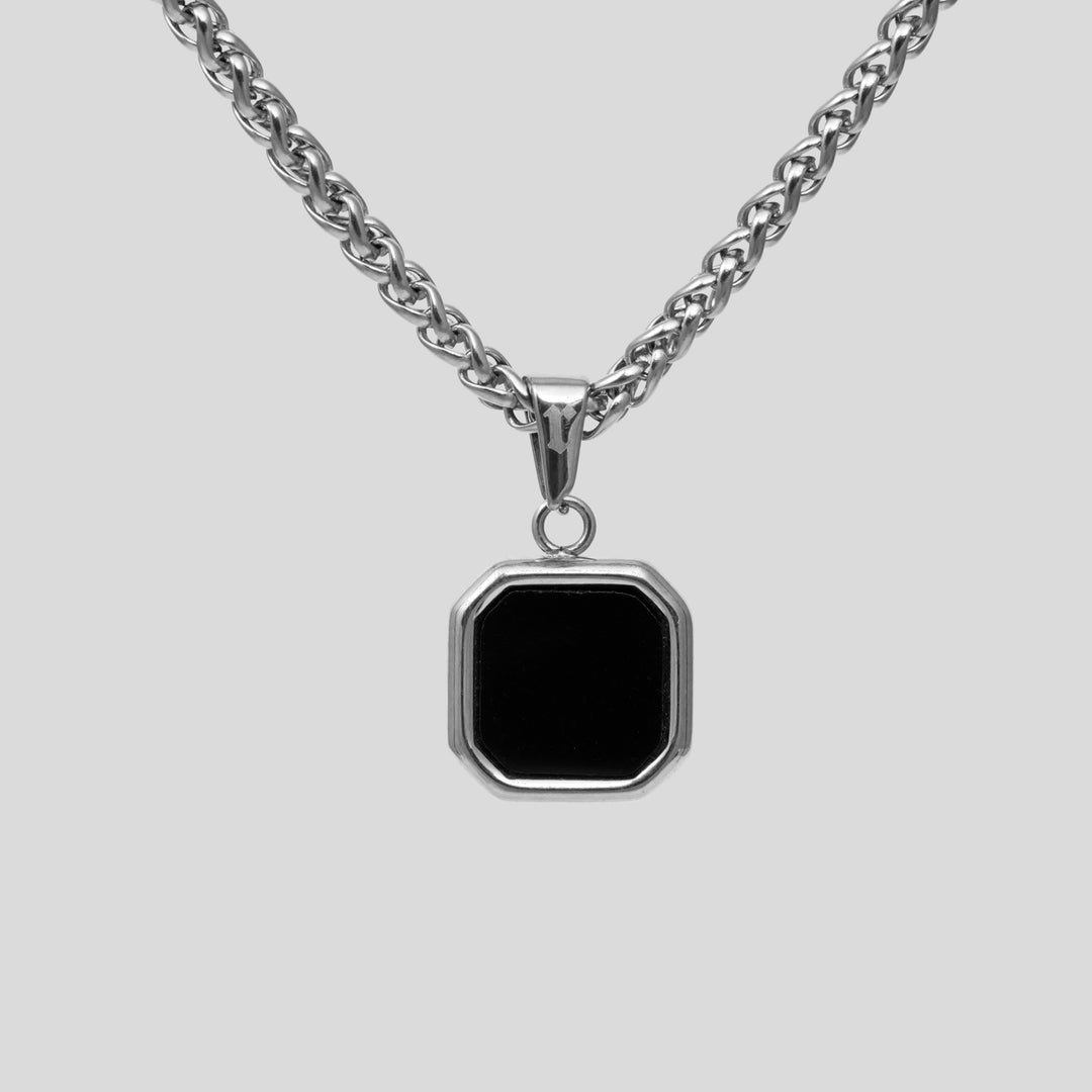 Onyx Pendant (Silver)