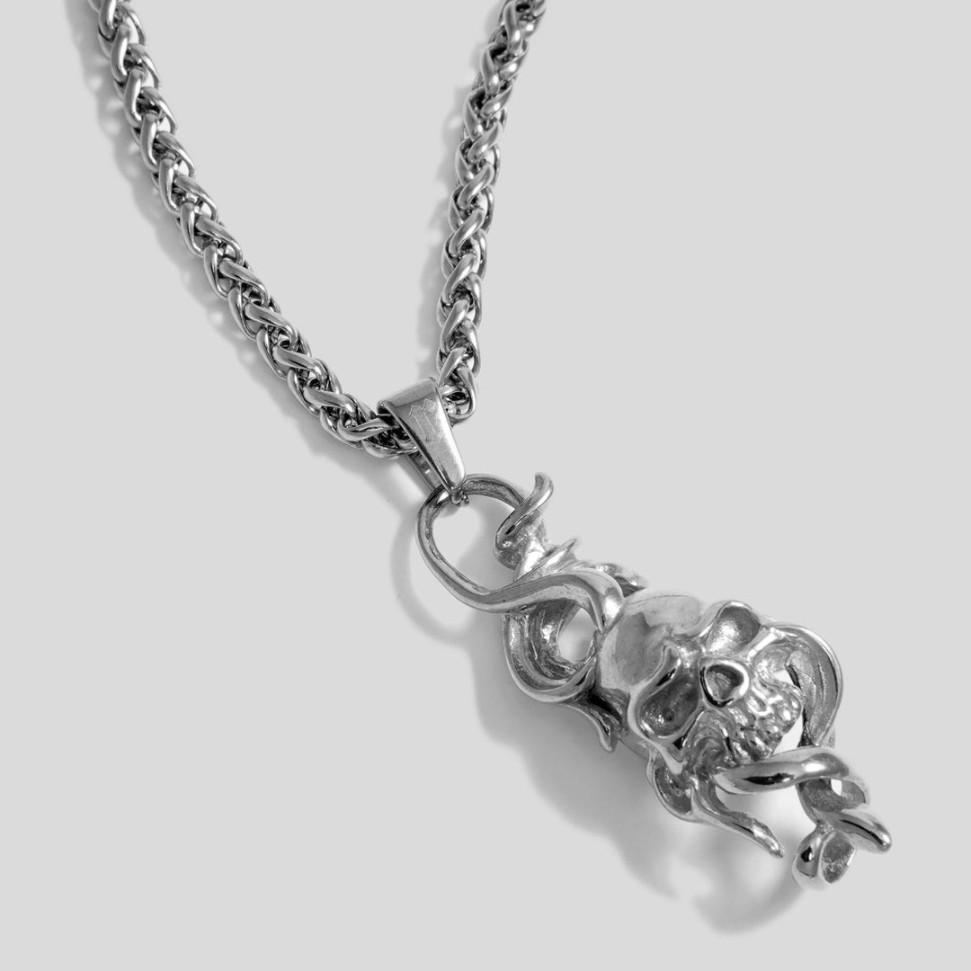 Skull III Pendant (Silver)